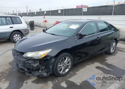 2015 Toyota Camry Se z USA, uszkodzony, nr VIN 4T1BF1FK8FU076665